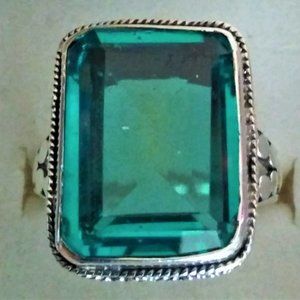 Royal Bali Capri Blue Quartz